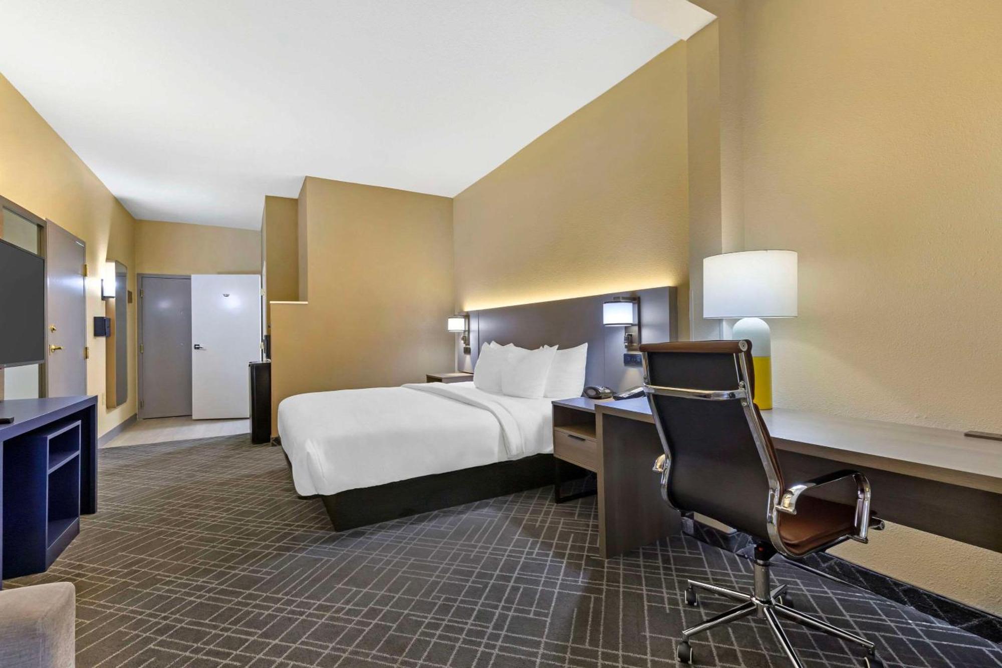 Comfort Suites Hanes Mall Winston-Salem Eksteriør bilde