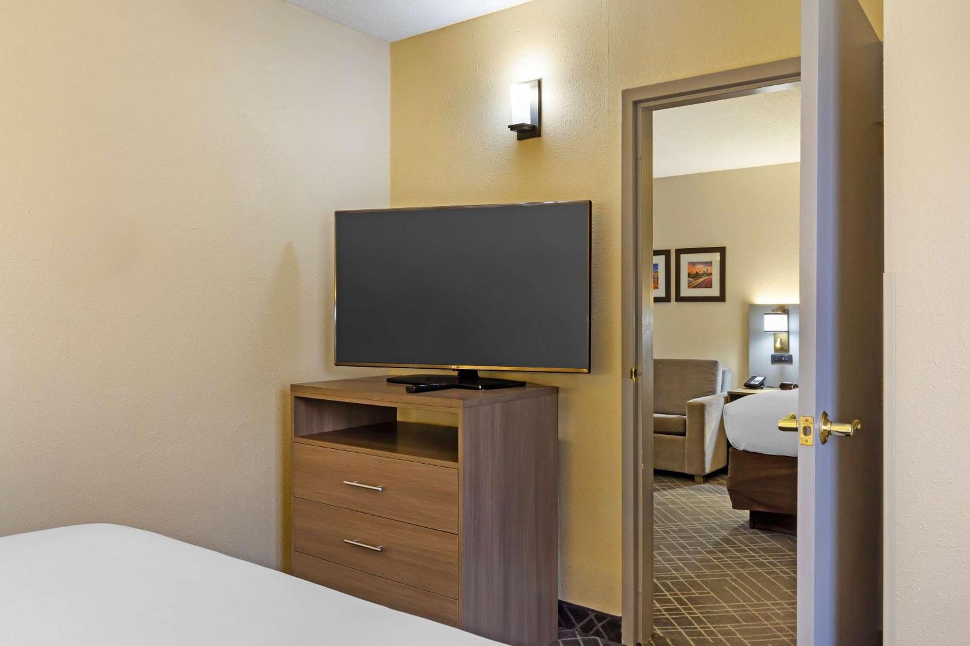 Comfort Suites Hanes Mall Winston-Salem Eksteriør bilde
