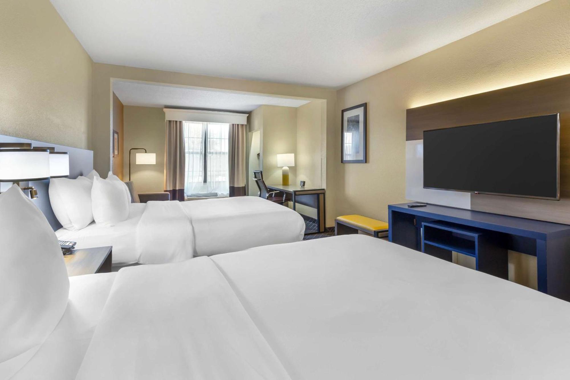 Comfort Suites Hanes Mall Winston-Salem Eksteriør bilde