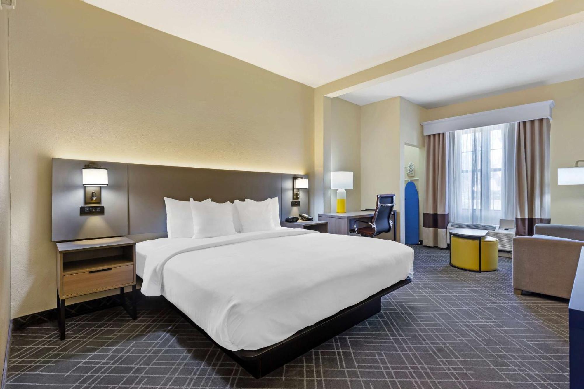 Comfort Suites Hanes Mall Winston-Salem Eksteriør bilde